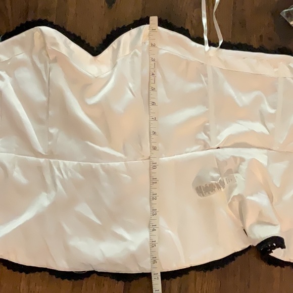 NWT WHITE HOUSE BLACK MARKET FLORAL LACE BUSTIER,6 - Picture 12 of 12